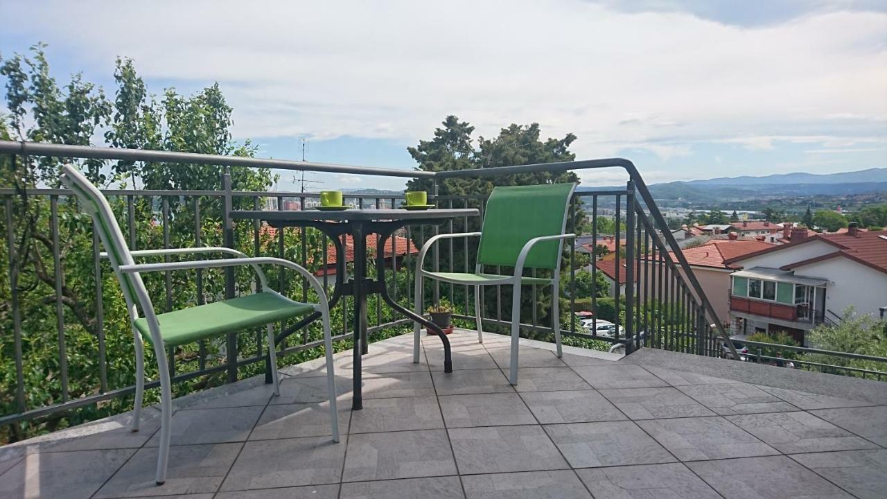 Apartment Vladka Копер Екстер'єр фото